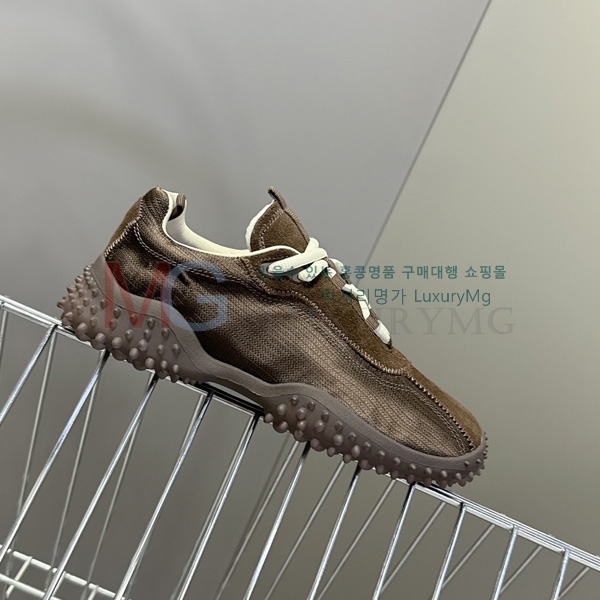 ���� �̿�̿� ����Ŀ�� MIU02240-2