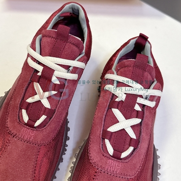 ���� �̿�̿� ����Ŀ�� MIU02240-1