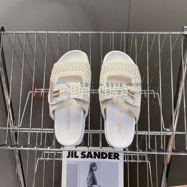 ���� �̿�̿� ���� MIU069011-3