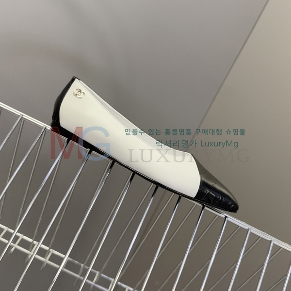 ���� ��* �÷����� R607748-3