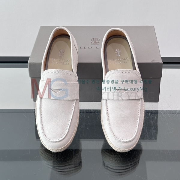���� ���ڷ� ��ġ�ڸ� ĳ�־� ���� BC0457480-4