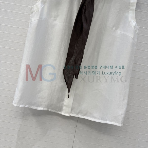 ���� ���ڷ� ��ġ�ڸ� �μҸ� ����콺 BC253465-2