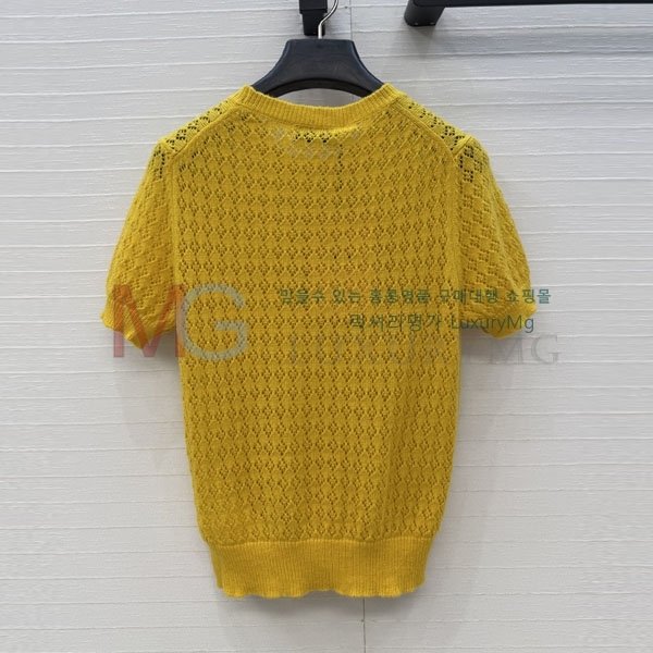 ���� �̿�̿� ���� Ƽ���� MU4574790-1