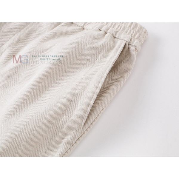 ���� ���ڷ� ��ġ�ڸ� �ݹ��� BC445689-2
