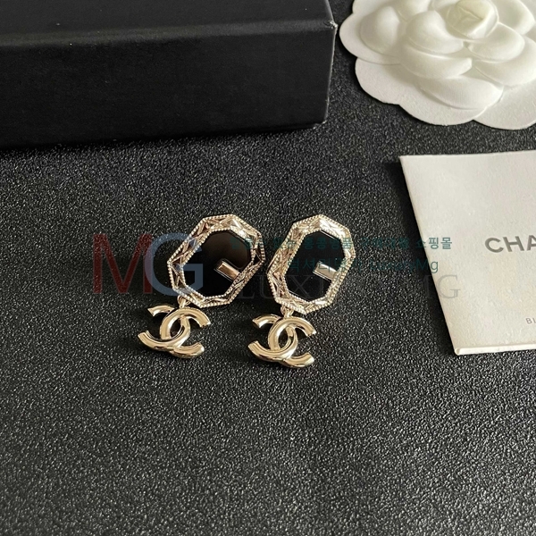 ��* �Ͱ��� CHA333678-9