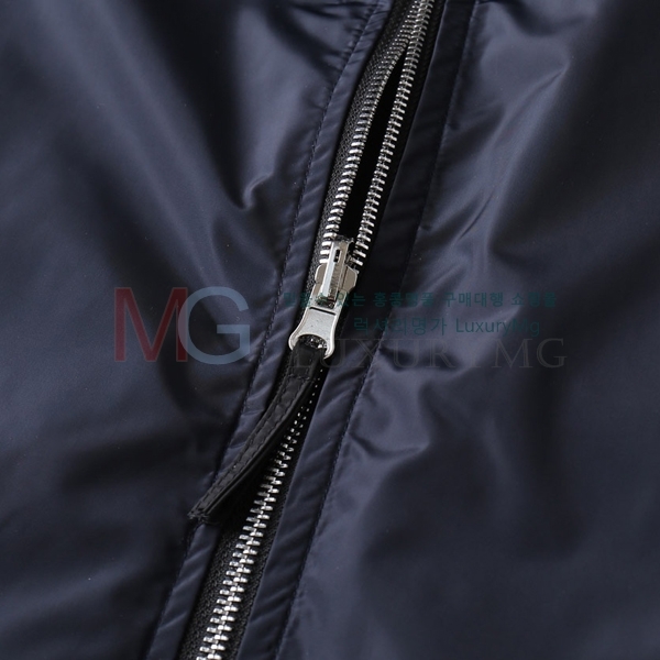 ���� ����� ���� 3833174