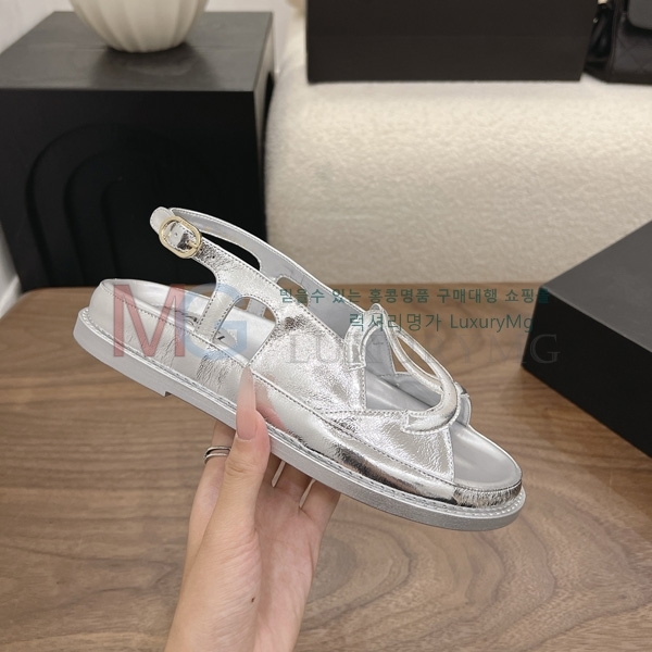 ���� ��* ���� R6022811-11