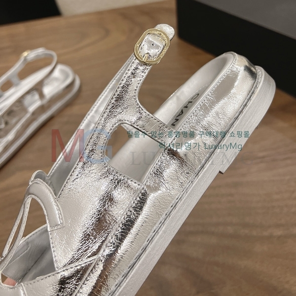 ���� ��* ���� R6022811-11
