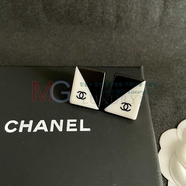 ��* �Ͱ��� CHA330843-8