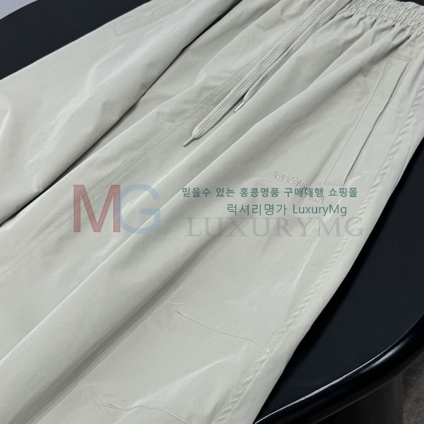 �������� �߷��þư� ��ĿƮ BL345774587-1
